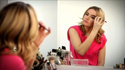 Travel Makeup-s