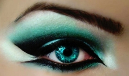 234750199296165839x5EwCWHUc s