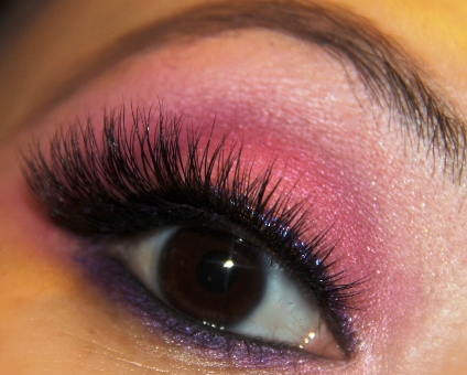 pink-eye-shadow1 s