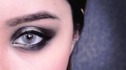 img_2005_paynes-grey-smokey-eyess