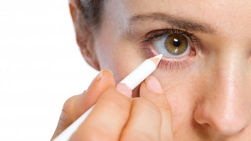 Makeup Mistakes That Make You Look Older