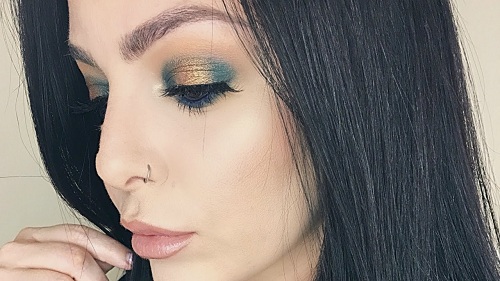 Bronze Blue Halo Eye Makeup