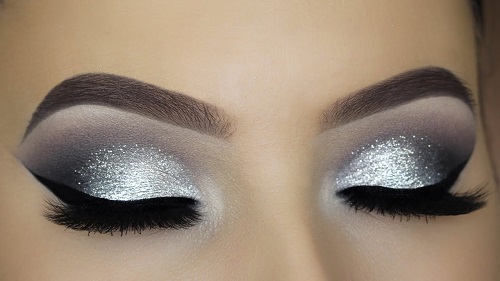 Classic Silver Glitter Eye Makeup